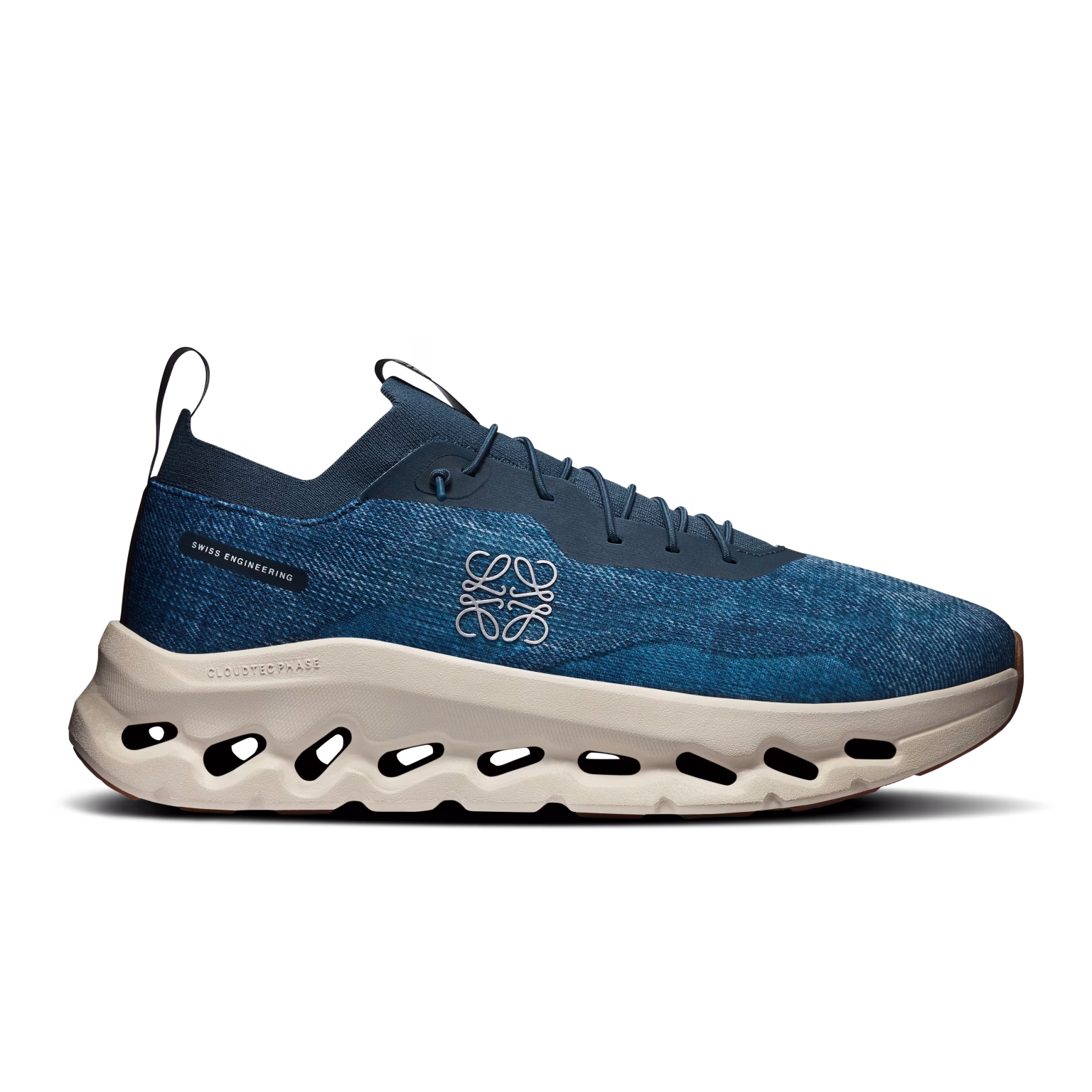 Cloudtilt Blue Loewe