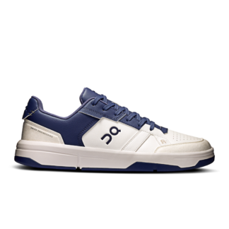 Tenis On Cloud THE ROGER Blanco con zapatos azules
